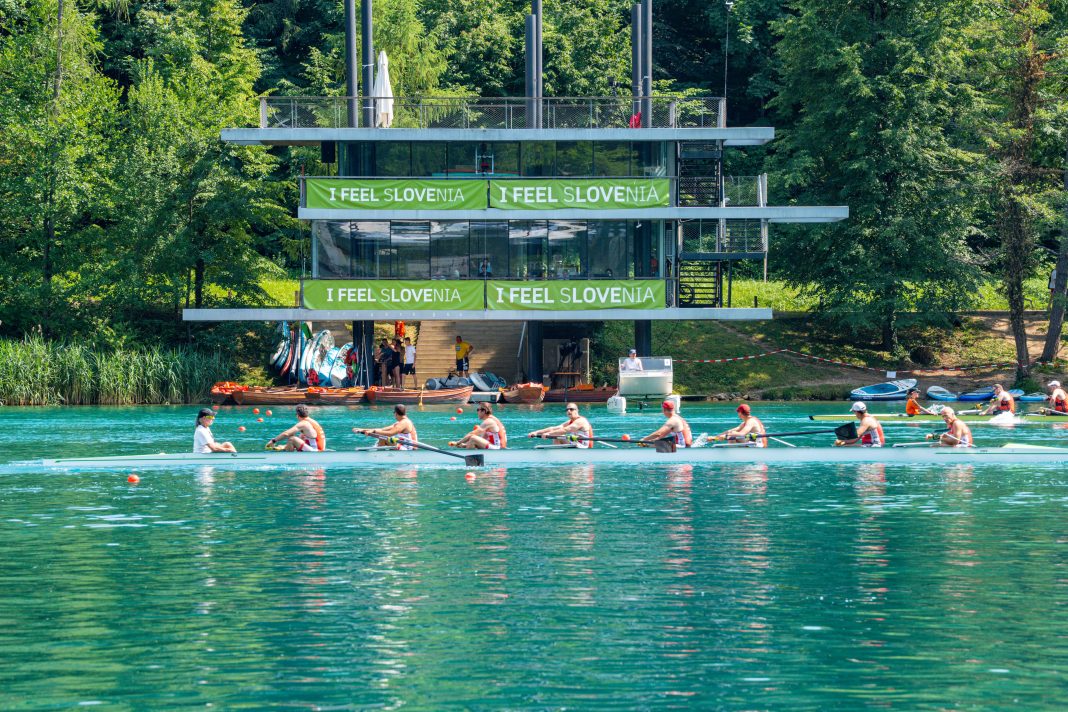 Bled-Rowing-Euro-Rowing-Masters-Regatta-foto-JZ-Turizem-Bled