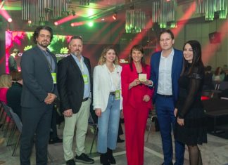 Ljubljana Shines at Conventa with Prestigious Awards and Unique Event Venues Tourism Ljubljana team with CEO MSc. Petra Stušek (third from the right) and the Deputy Mayor of the City of Ljubljana, Boštjan Koritnik (right) © Matevž Peršin
