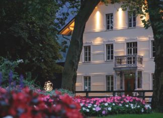 Boutique Hotel Sunrose 7 Received Another Green Certificate SUNROSE 7 HOTEL_entrance